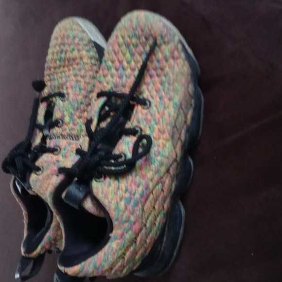 Nike Lebron James Shoes Kids Lebron James Sneakers Sizes 3 Poshmark